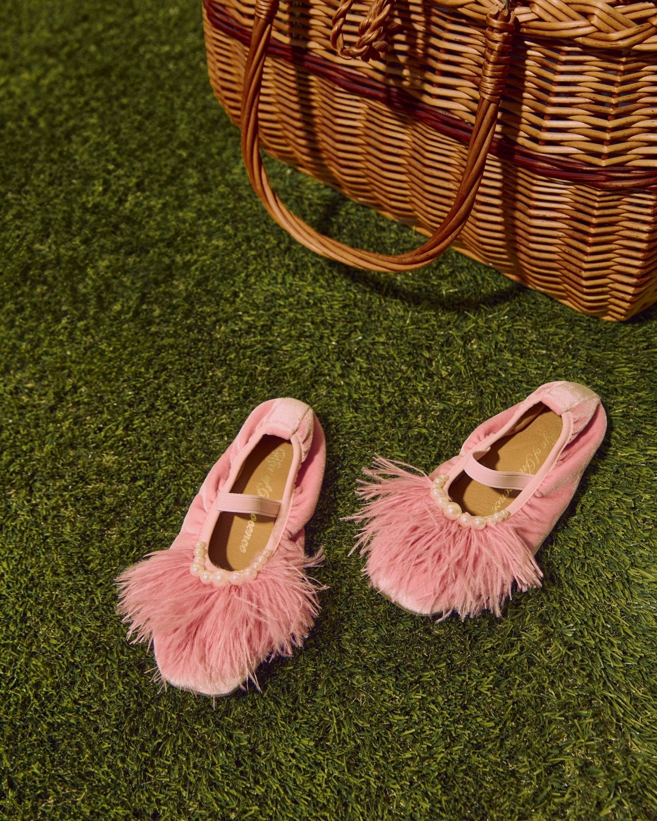 Blanche Pink Flats Shoes Age of Innocence