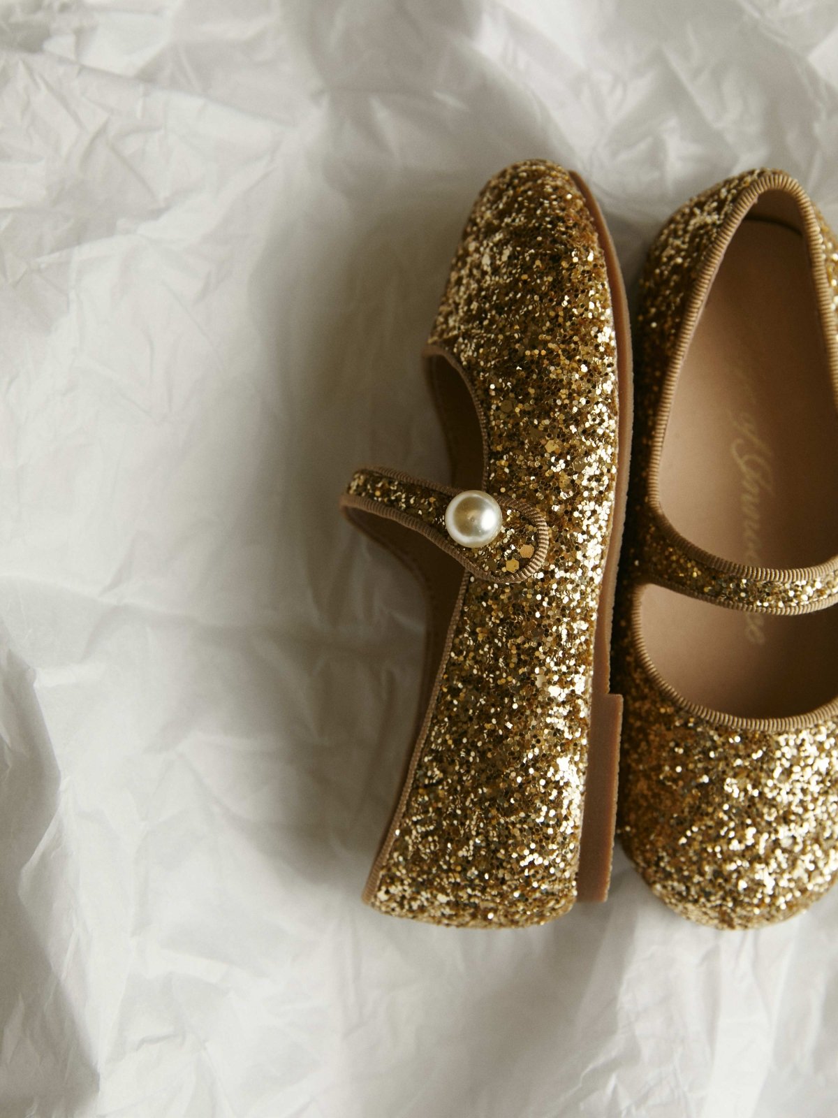 Elin Glitter Gold Shoes by Age of Innocence