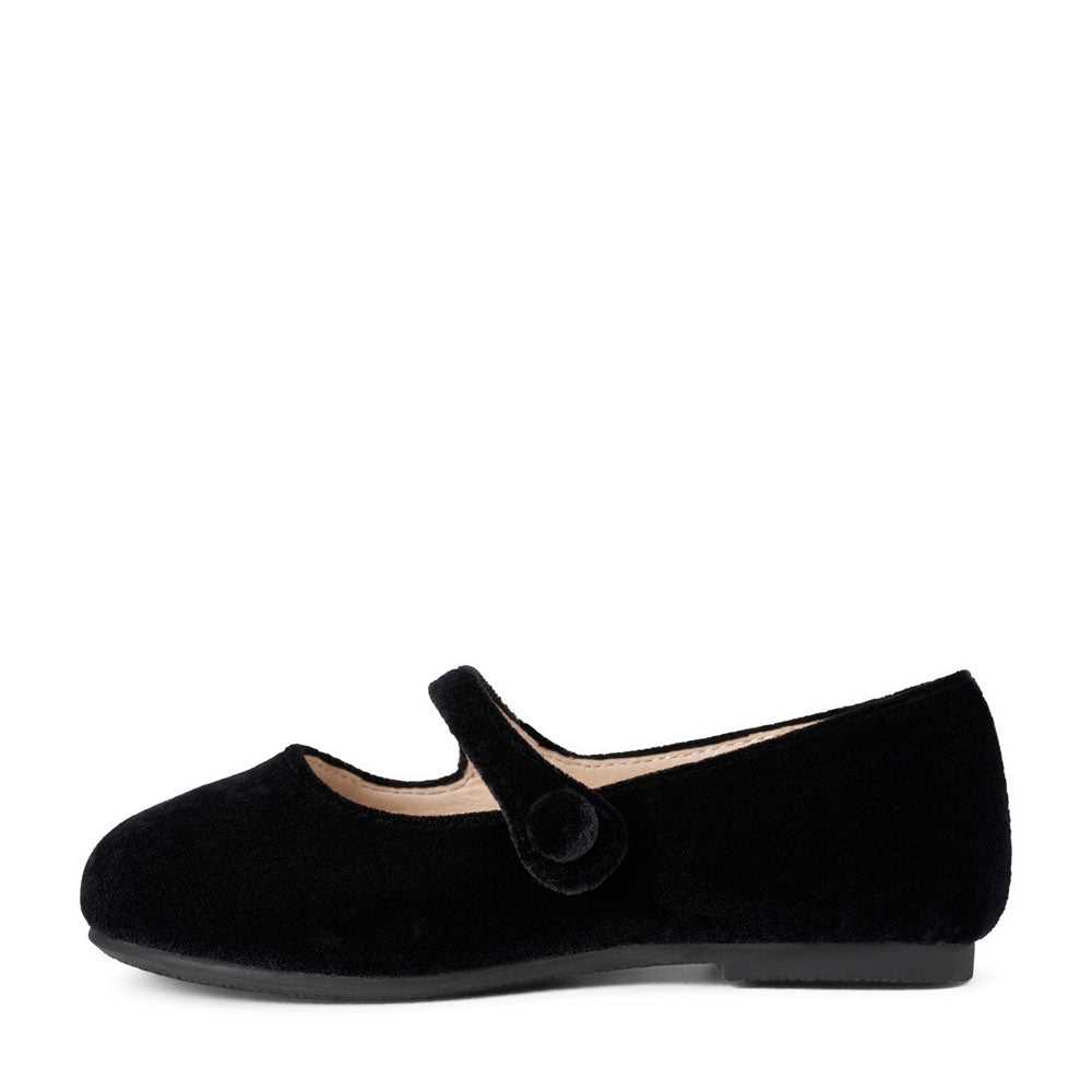 Elin Velvet Black Shoes Shoes Age of Innocence