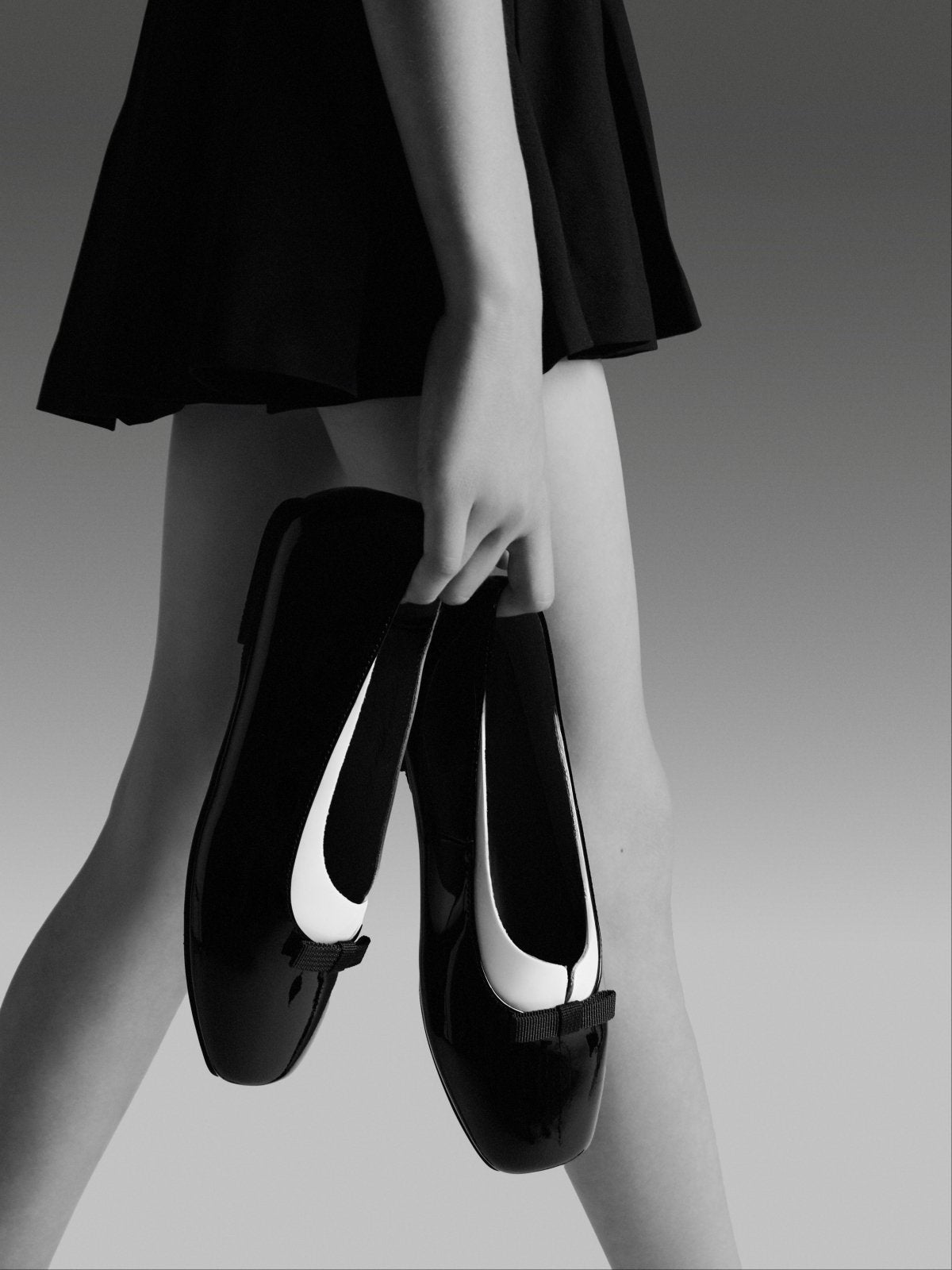 Josephine Black/White Shoes Shoes Age of Innocence