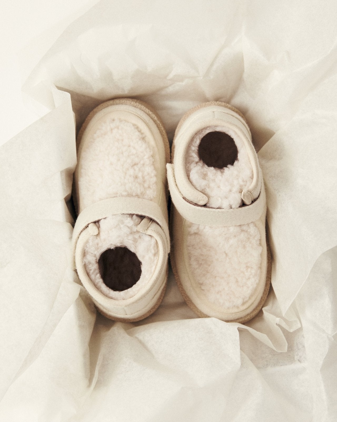 Kai Milk/Milk Boots Boots Age of Innocence