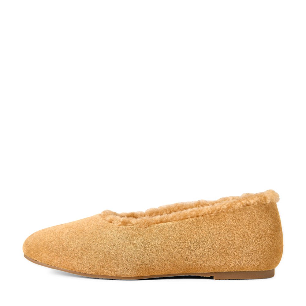 Leonie Camel Flats Shoes Age of Innocence