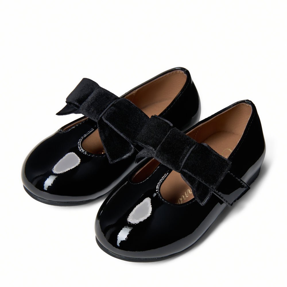 Yael Black Shoes Shoes Age of Innocence