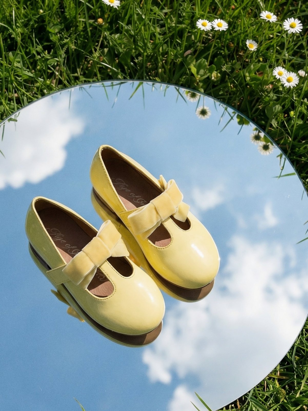 Yael yellow shoes — bow close-up