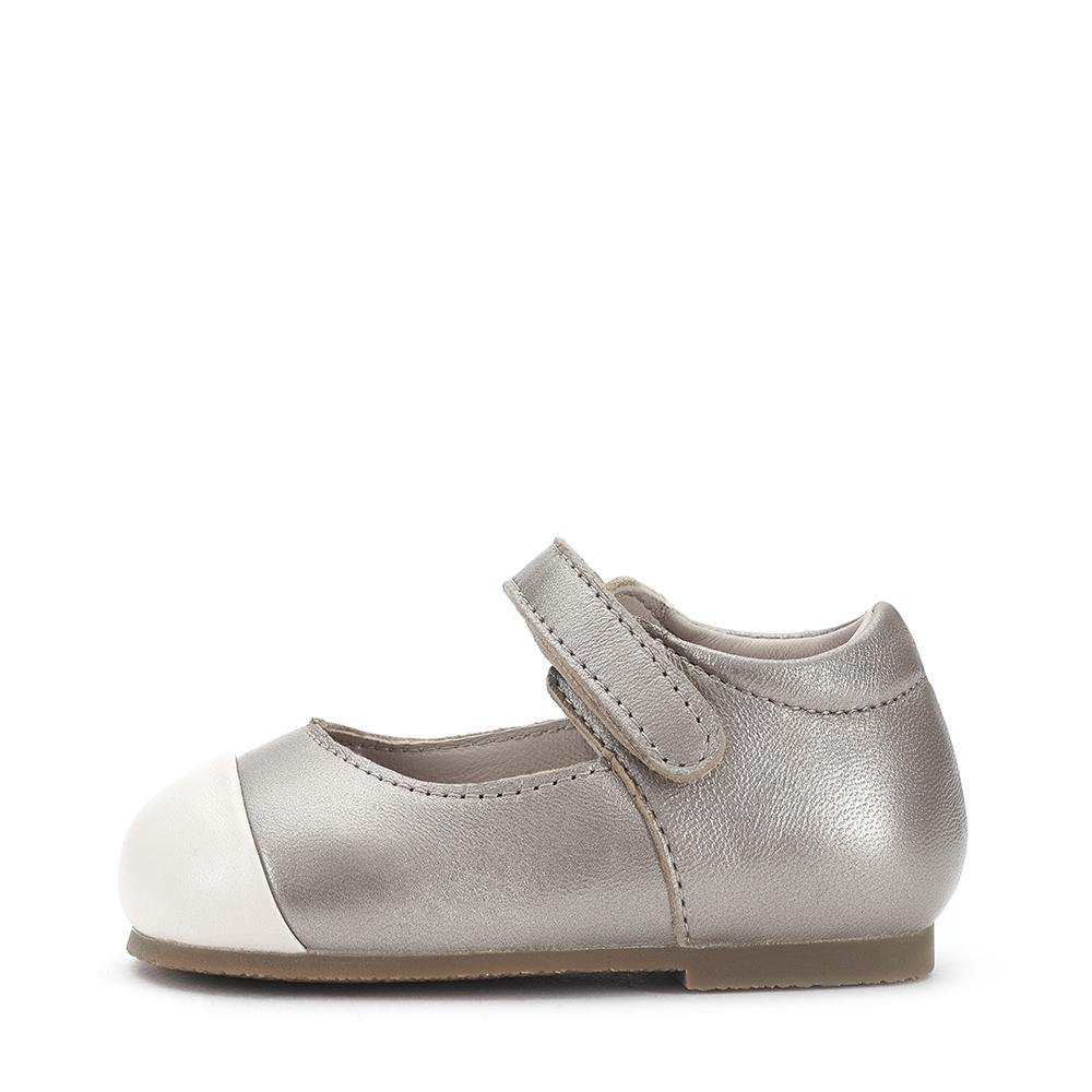 Jenny Silver/White Shoes Pre Walkers Age of Innocence