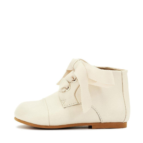 Jane White Boots by Age of Innocence