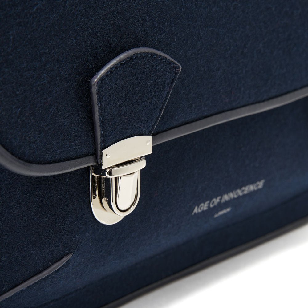 Boston Wool Navy Schoolbag Schoolbag Age of Innocence