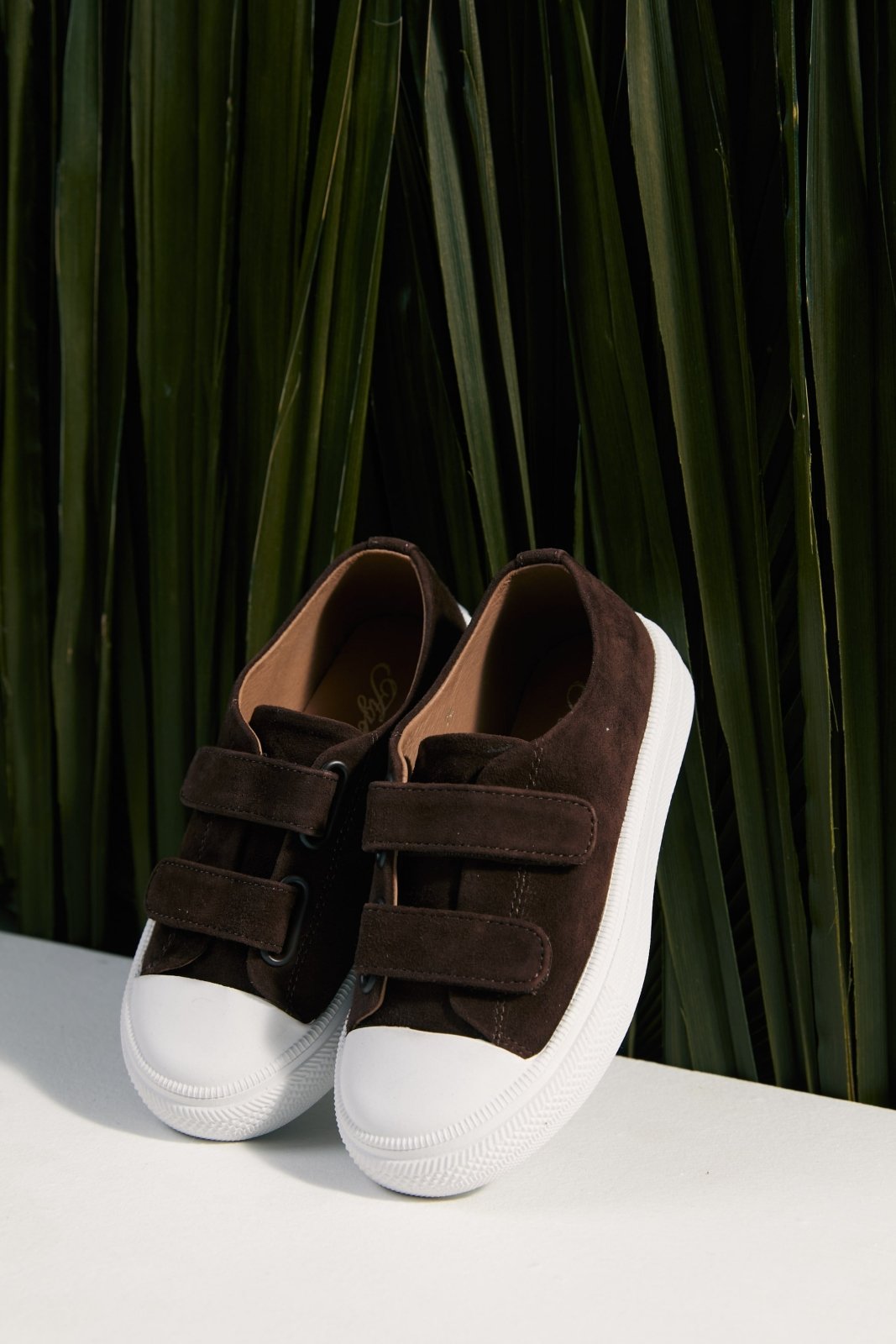 Jessie Chocolate Sneakers Sneakers Age of Innocence