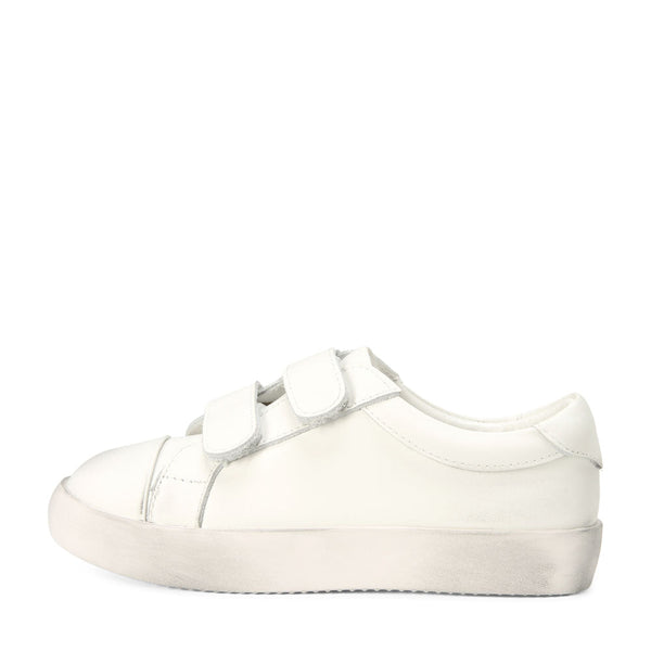Maeve White/White Sneakers by Age of Innocence