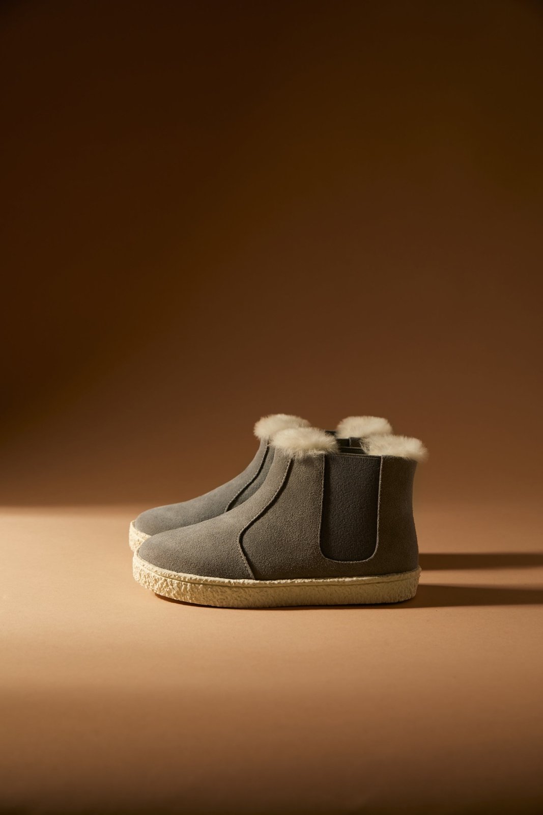 Rony Grey Boots Boots Age of Innocence