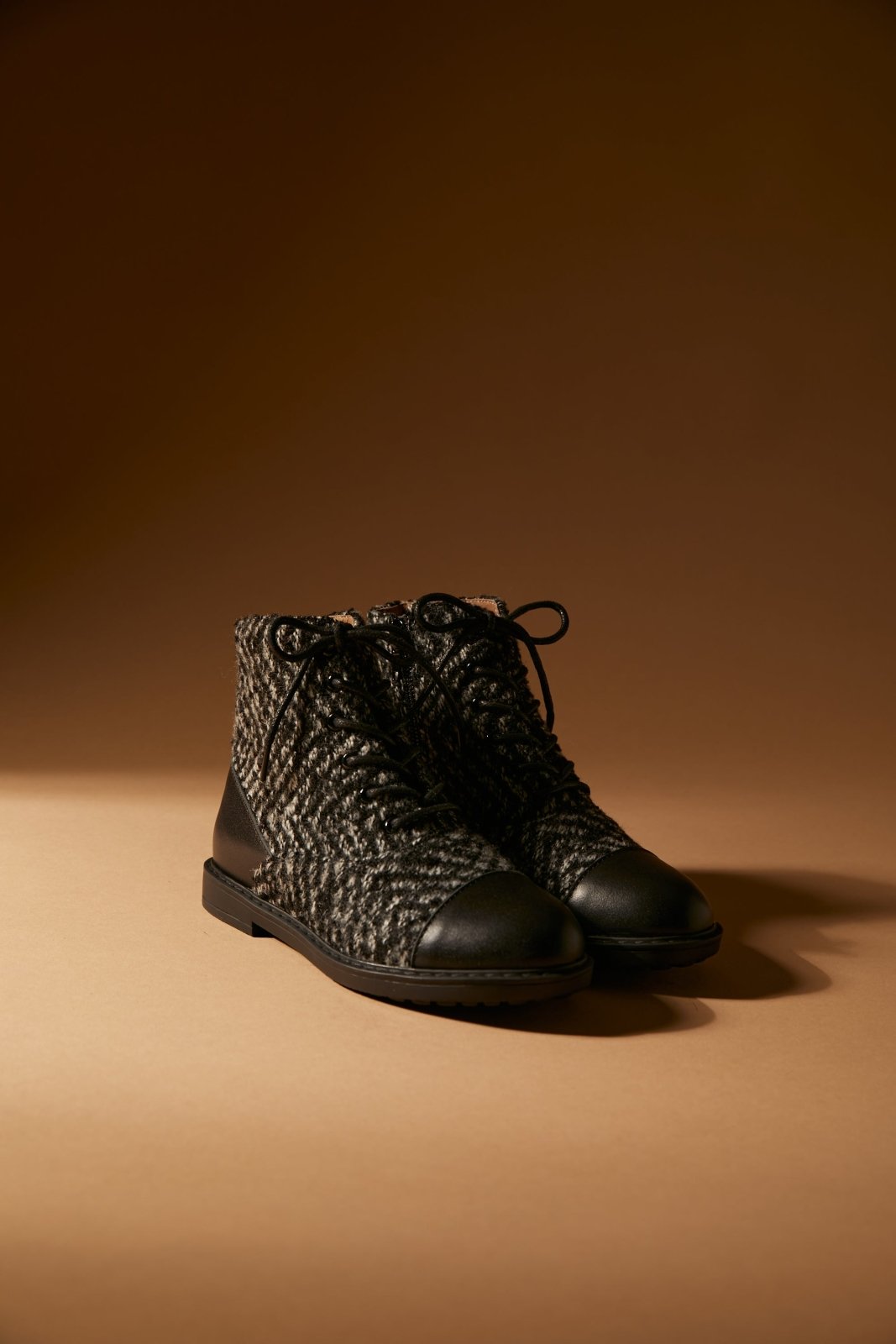 Tate Black Boots Boots Age of Innocence