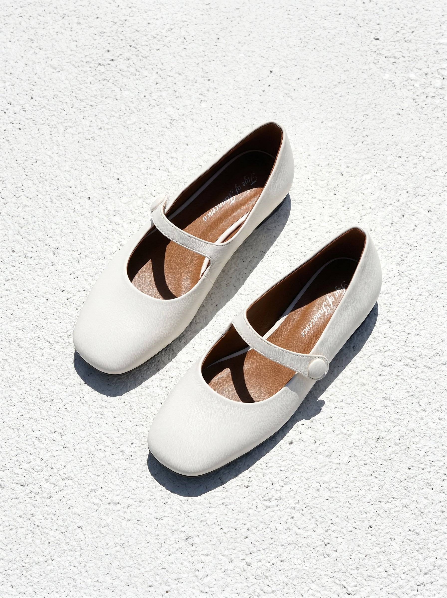 Lisette Leather White Flats Shoes Age of Innocence Women