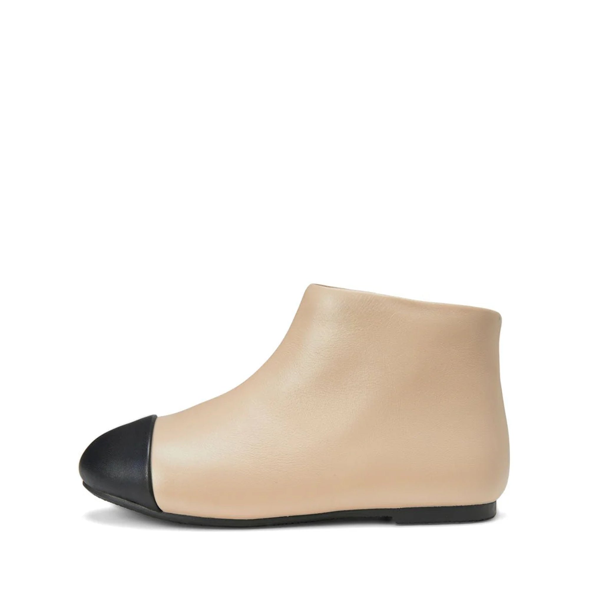 Chiara 2.0 Beige/Black Boots Boots Age of Innocence