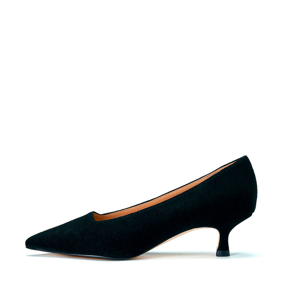 Andrea Black Shoes Age of Innocence Women