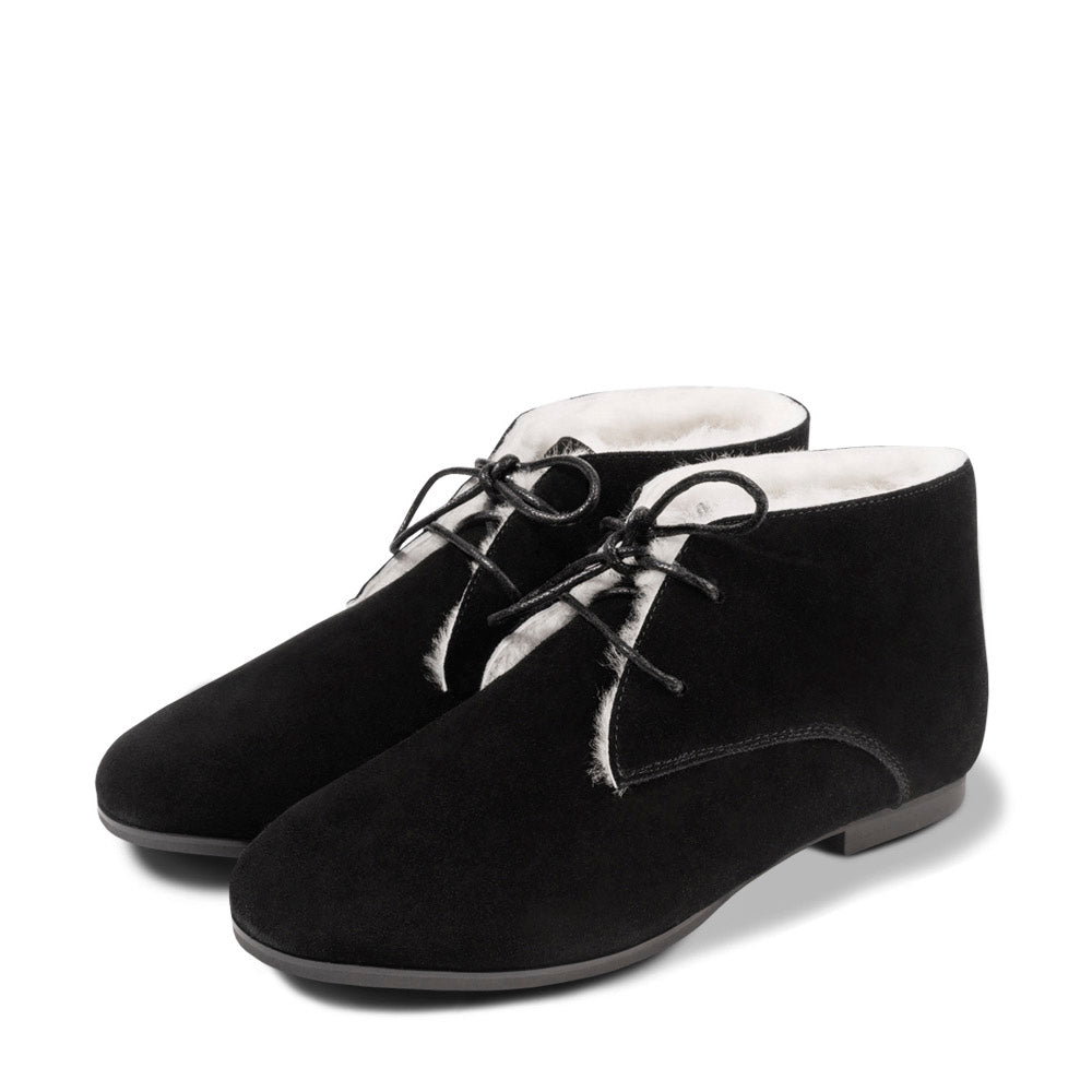 Brooke Black Boots Age of Innocence Women
