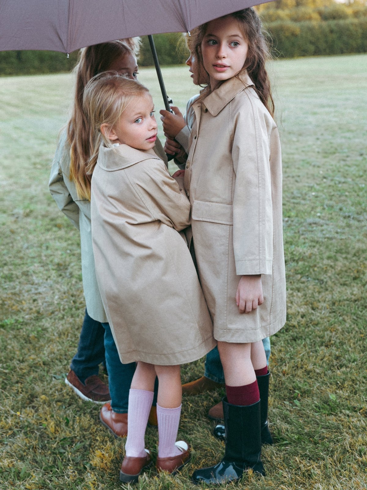 Ann PU Black Boots Age of Innocence