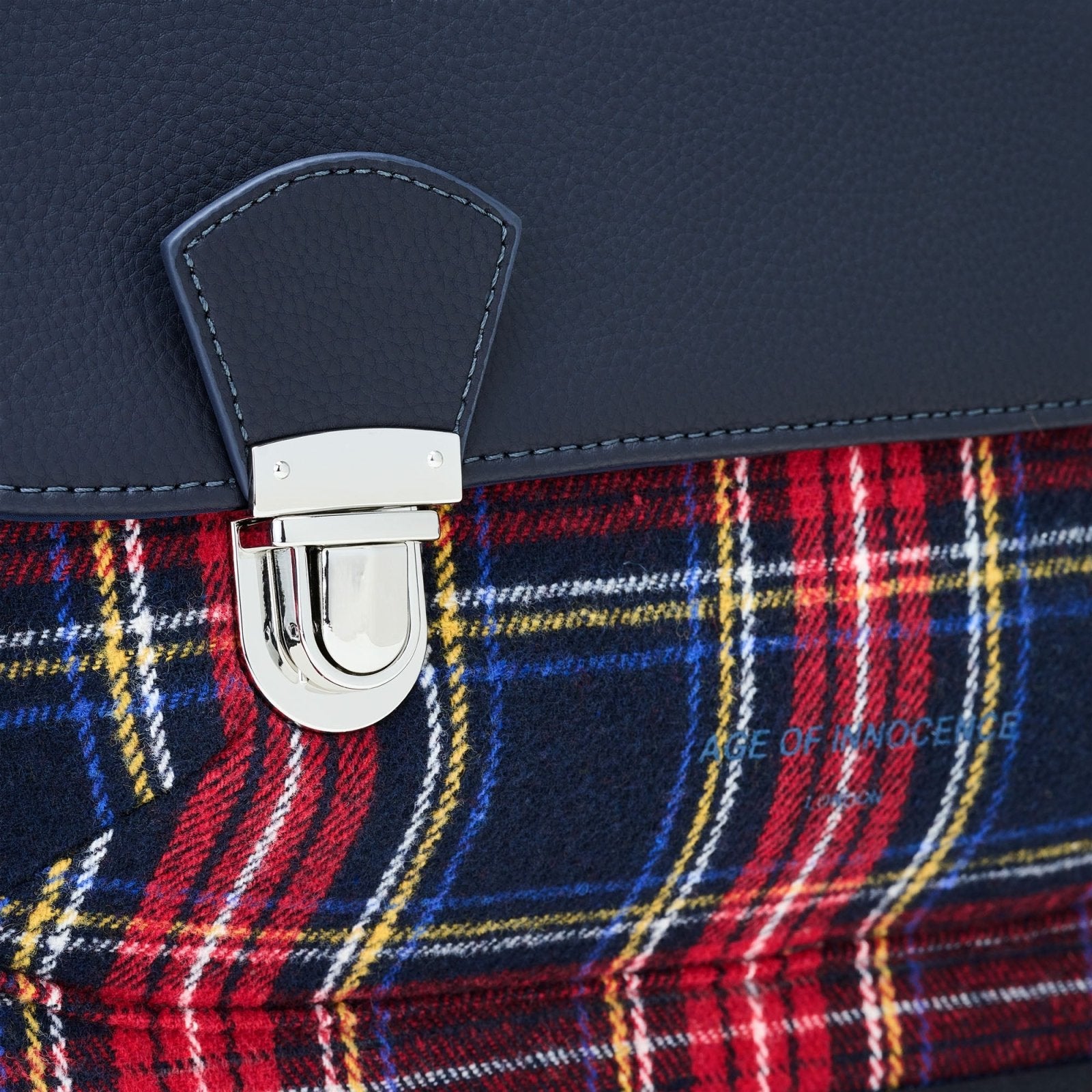 Boston 2.0 Navy Schoolbag Schoolbag Age of Innocence