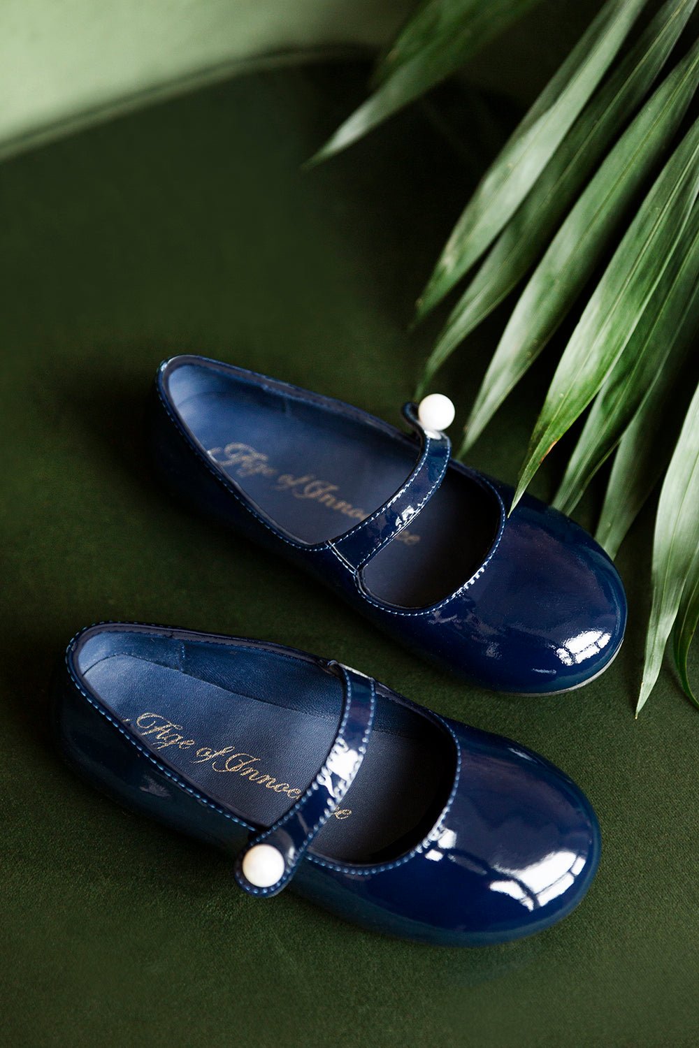 Elin Navy Shoes Shoes Age of Innocence