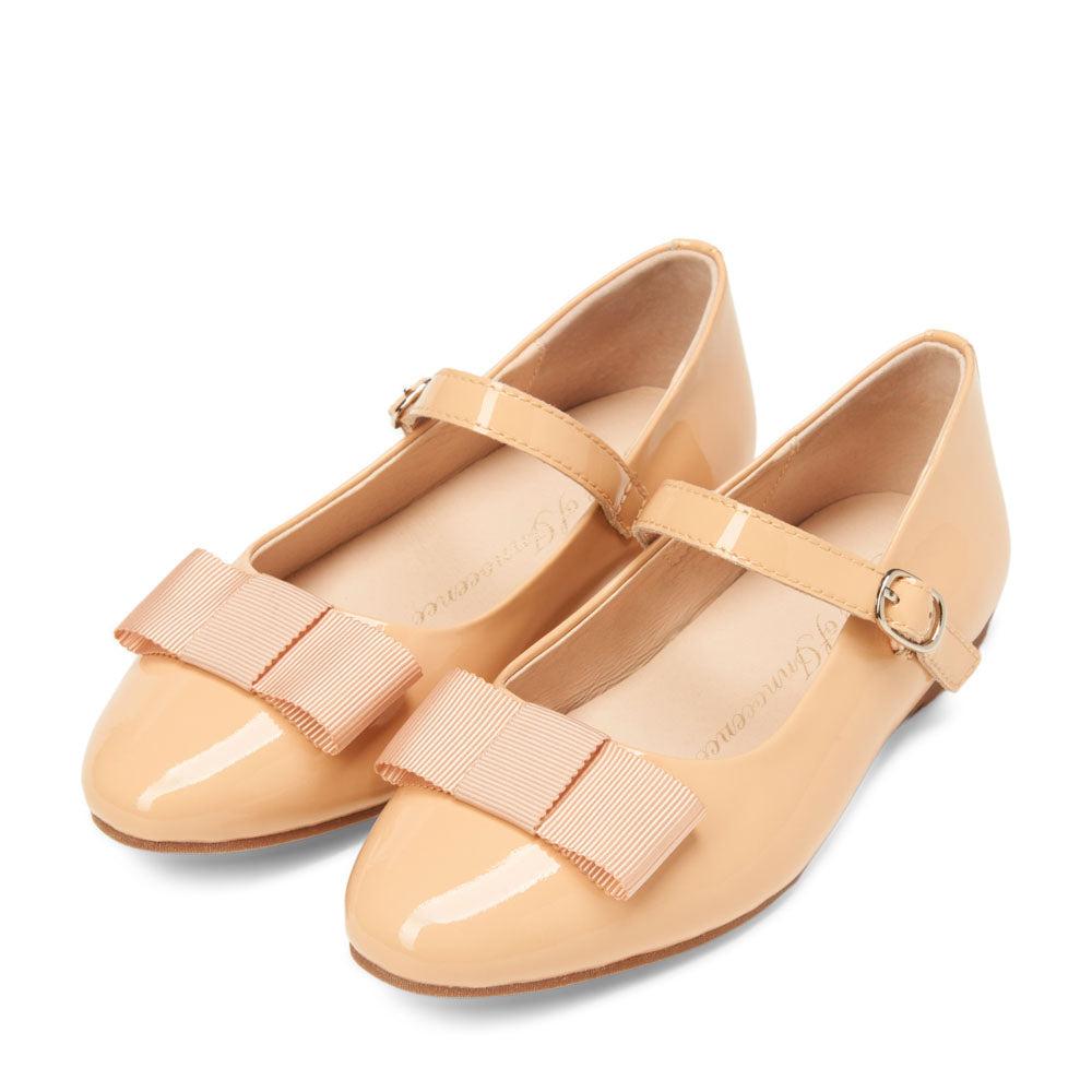 Ellen Beige Shoes Age of Innocence