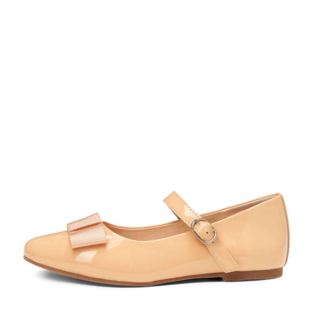 Ellen Beige Leather Beige for girls by Age of Innocence, 27 - Age of Innocence - Premium Quality Shoes Ellen Beige Leather Beige for girls by Age of Innocence, 27 - Age of Innocence - Premium Quality Shoes