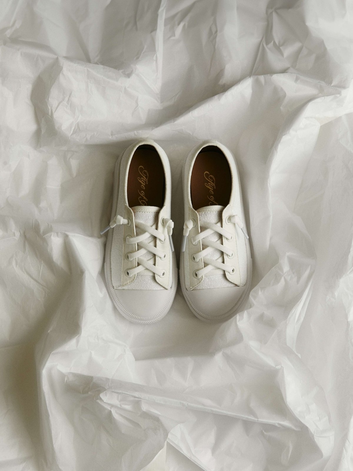 Mabel White Sneakers Age of Innocence