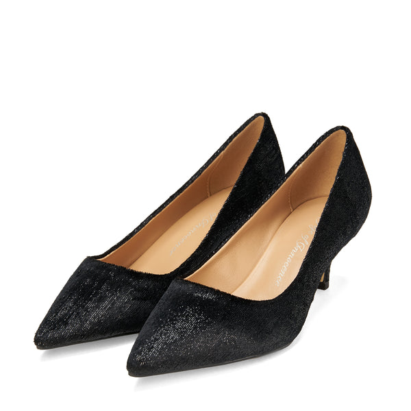 Juliette Velvet Black Shoes by Age of Innocence