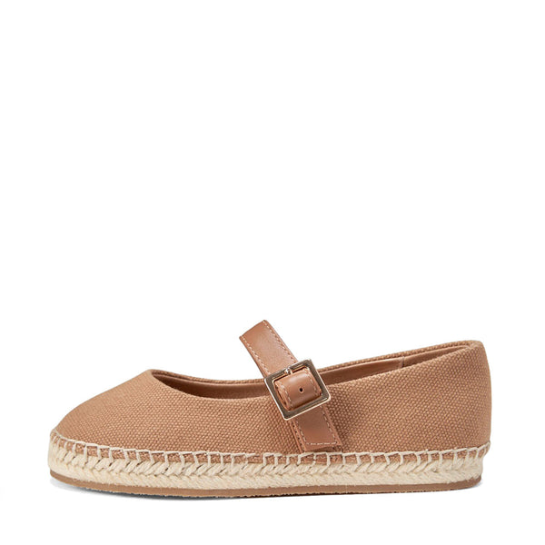Nelly Beige Shoes by Age of Innocence