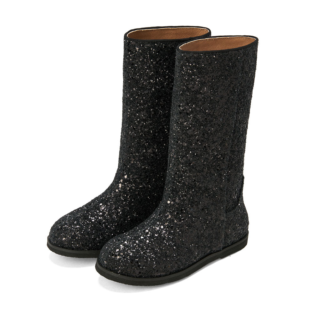 Ann Glitter Black Boots Age of Innocence