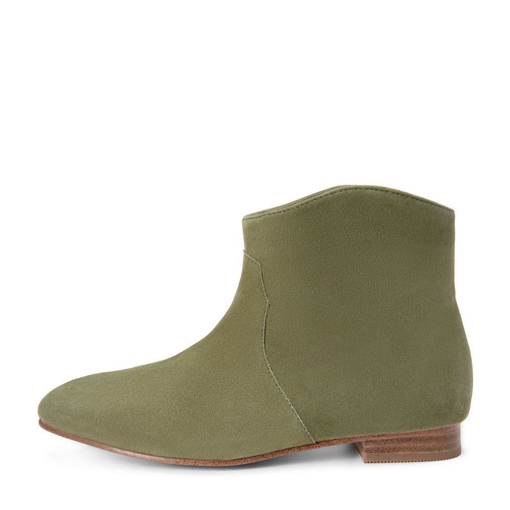 Cassie Khaki Boots Age of Innocence