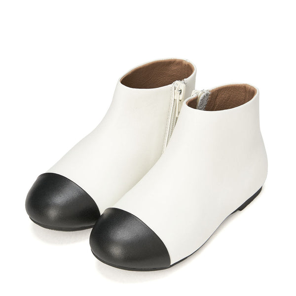 Chiara 2.0 White/Black Boots by Age of Innocence