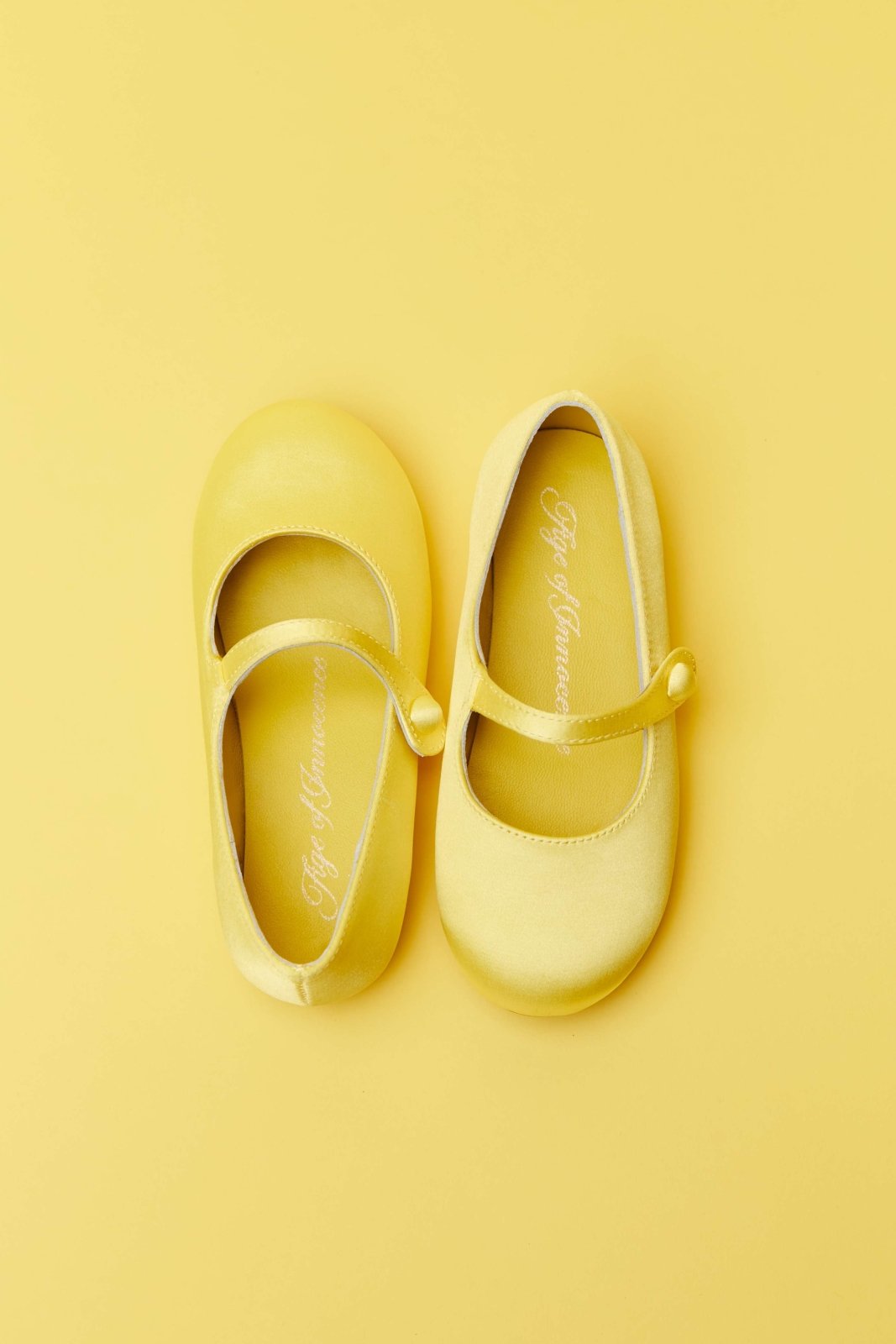 Elin Satin Yellow Shoes Age of Innocence