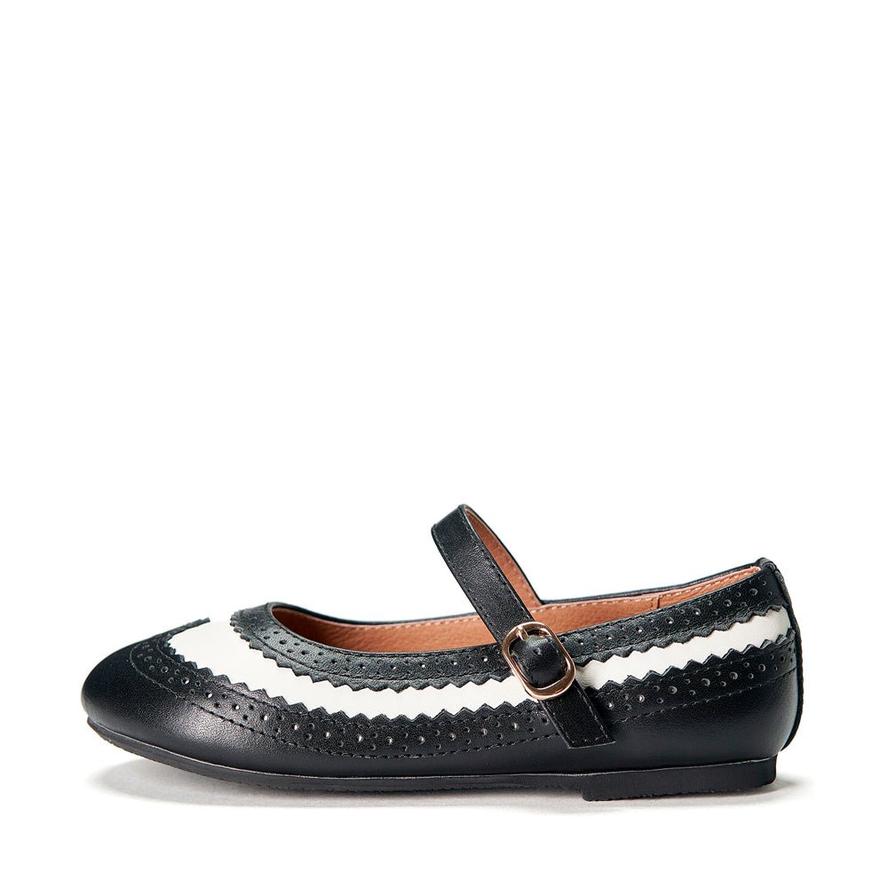 Erica Black Shoes Age of Innocence