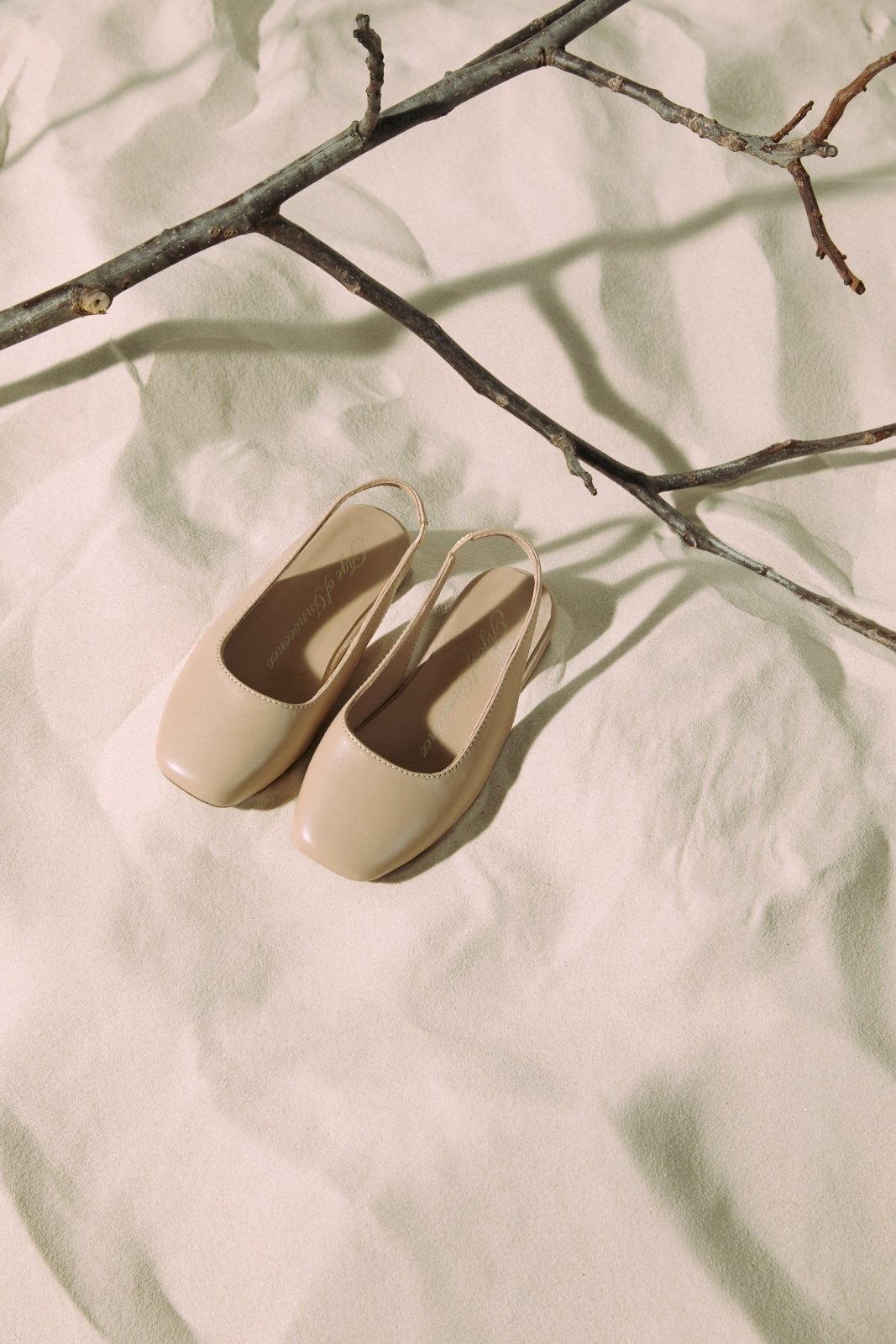 Ester Beige Ballerinas Age of Innocence
