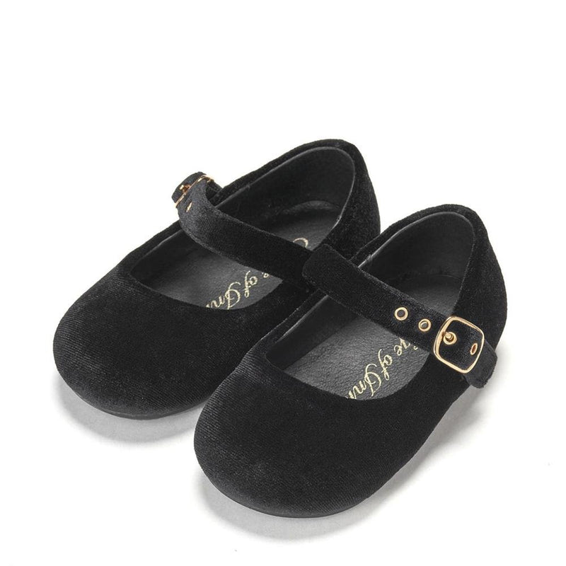 Eva Black Shoes by Age of Innocence