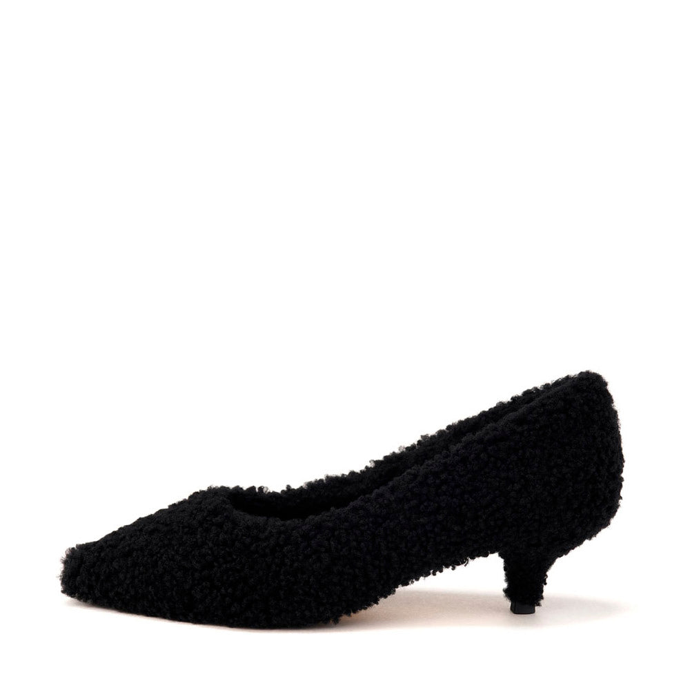 Gia Black Shoes Age of Innocence Women