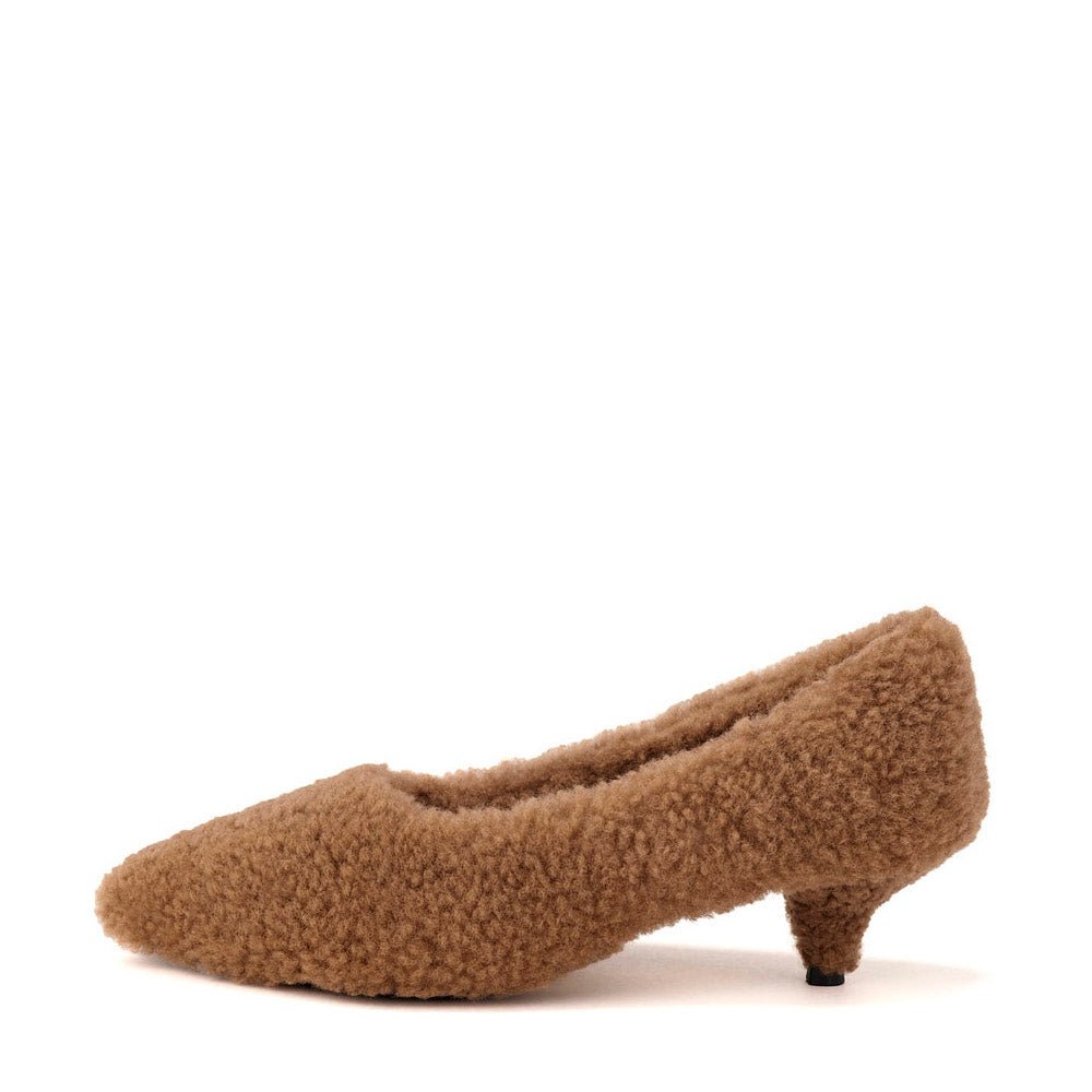 Gia Brown Shoes Age of Innocence Women