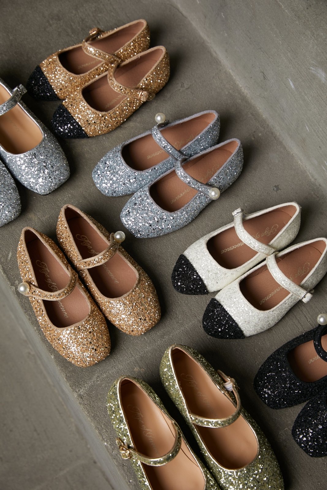 Gloria Gold Shoes Age of Innocence