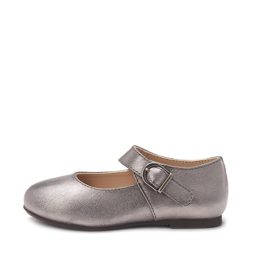 Juni Silver Shoes Age of Innocence