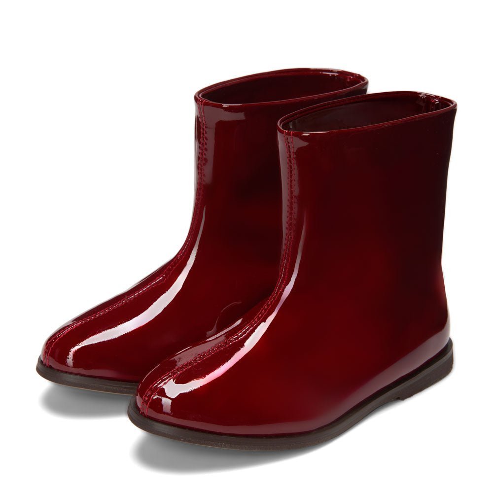 Lila Burgundy Boots Age of Innocence