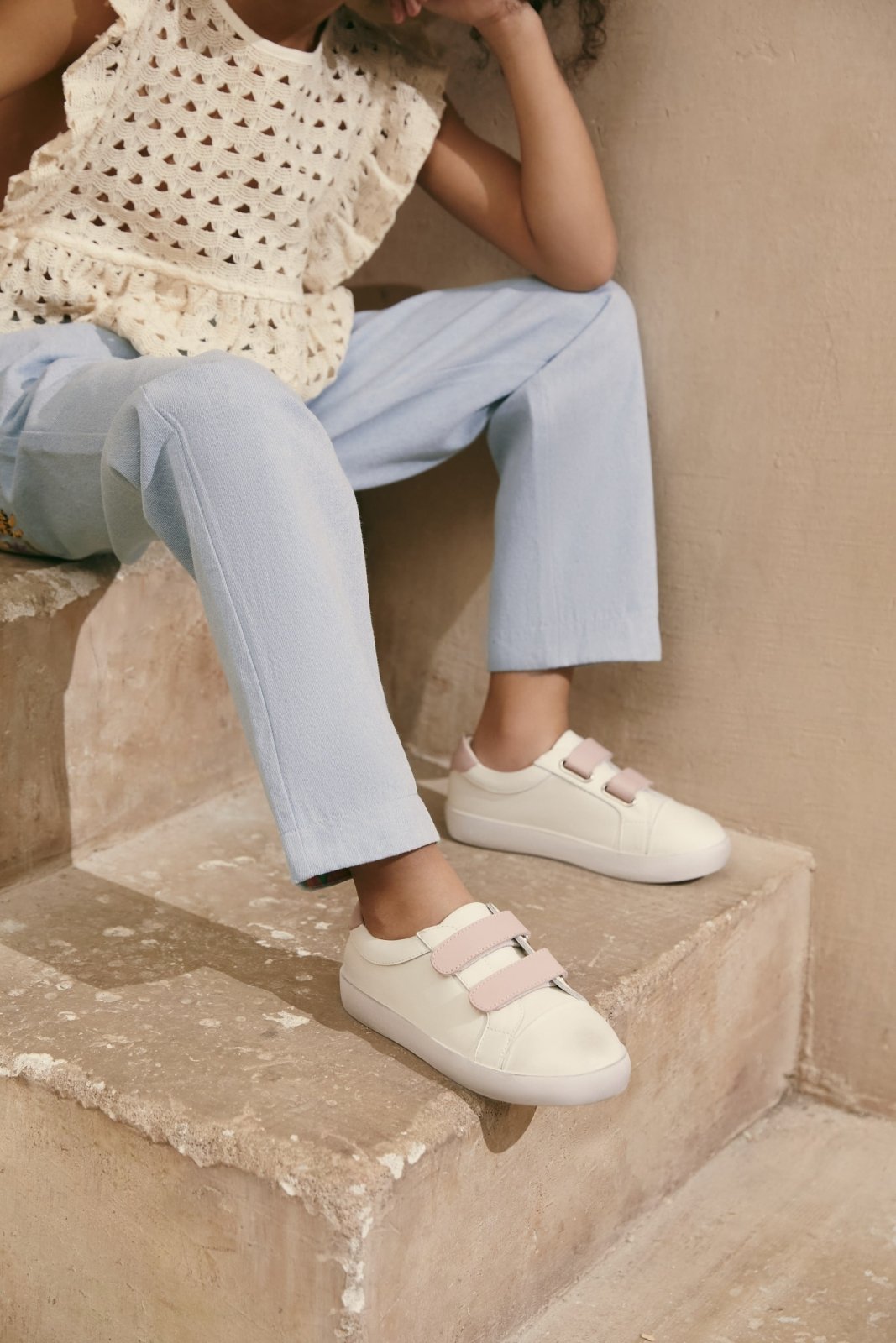 Maeve White/Pink Sneakers Age of Innocence