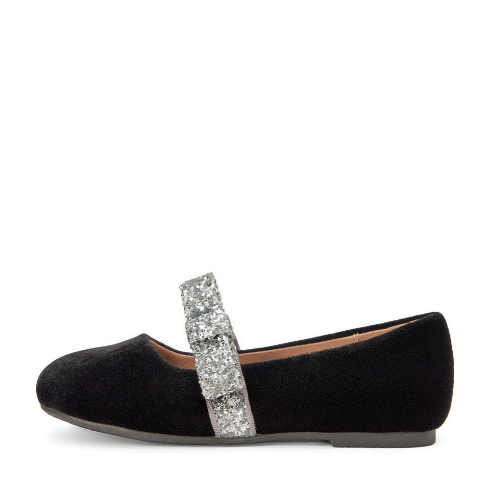 Mia 2.0 Black Shoes Age of Innocence