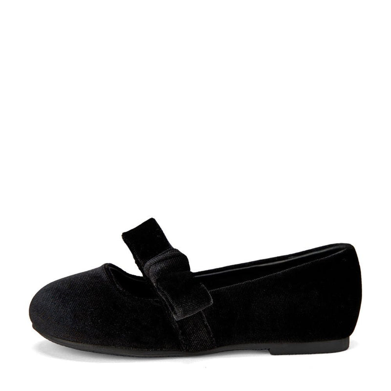 Mia Black Shoes by Age of Innocence