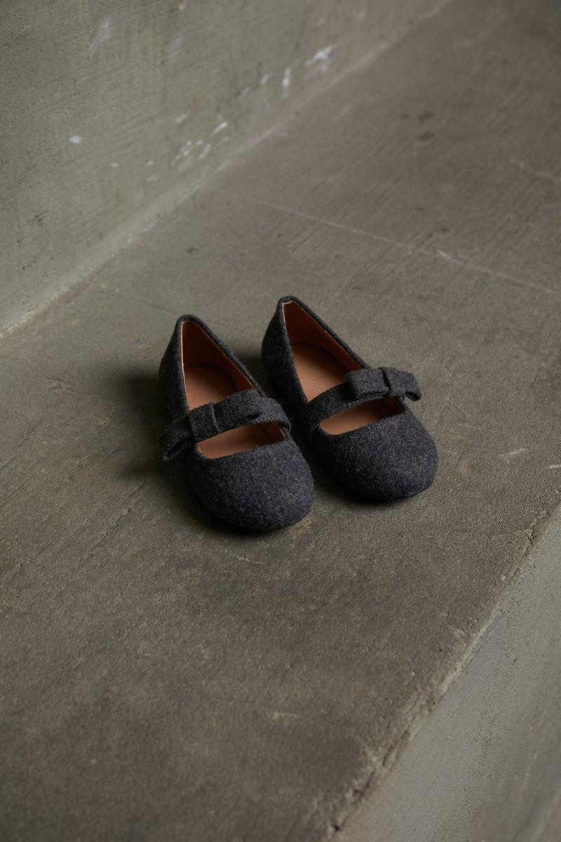 Mia Wool Dark Grey Shoes by Age of Innocence