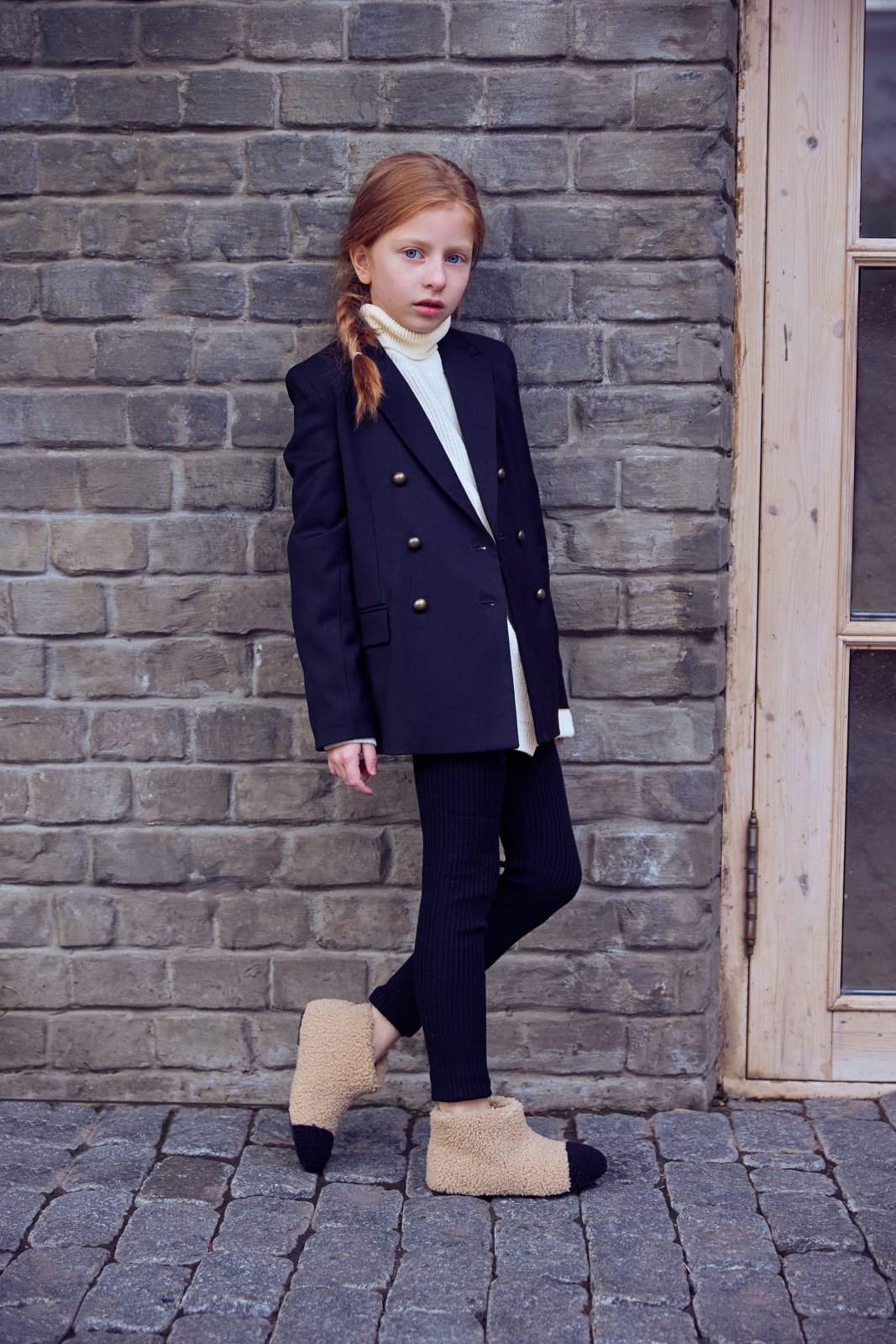 Molly Beige/Black Boots Age of Innocence