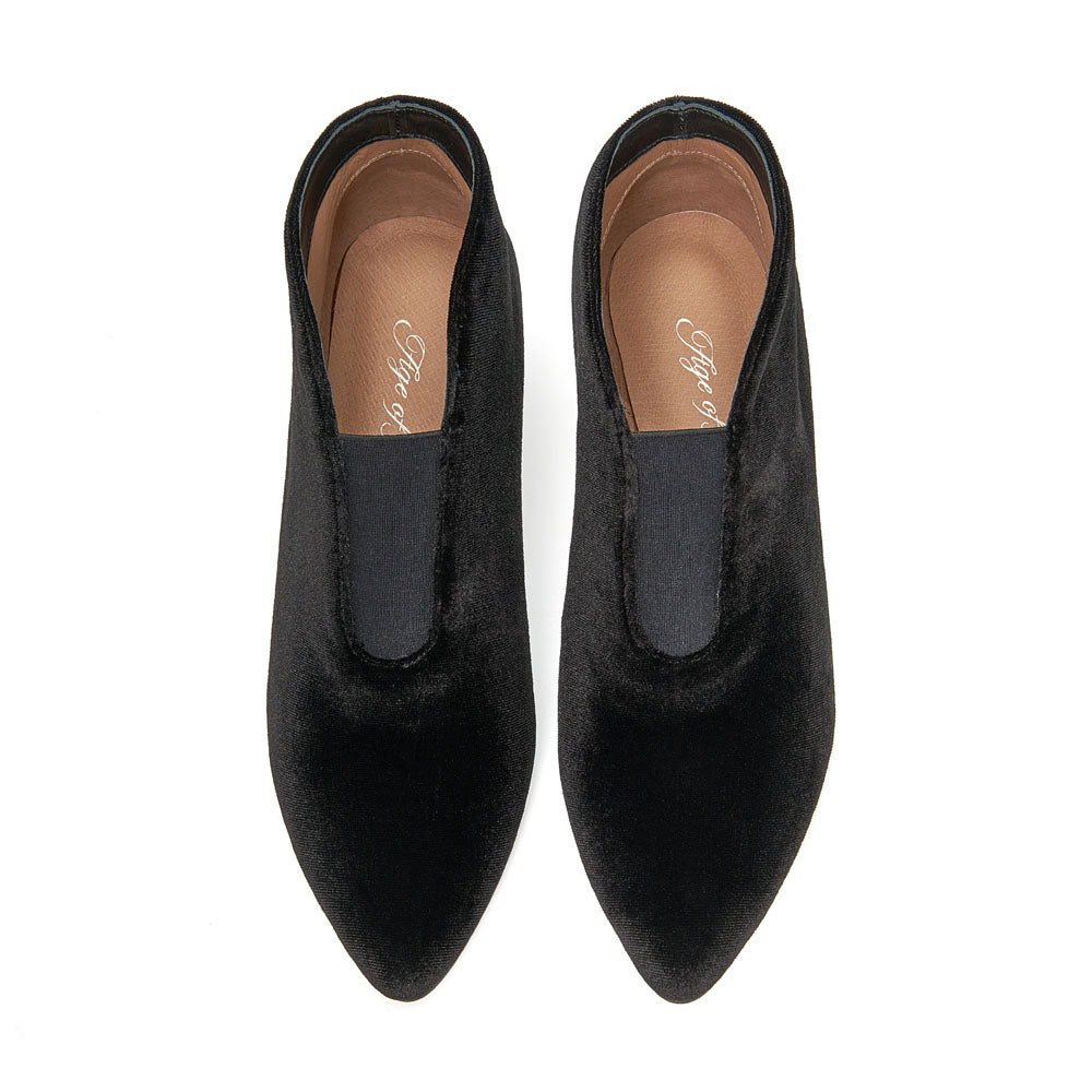 Pris Black Boots Age of Innocence Women