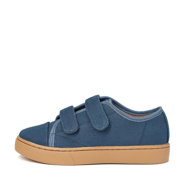 Robby 2.0 Canvas Navy Sneakers by Age of Innocence