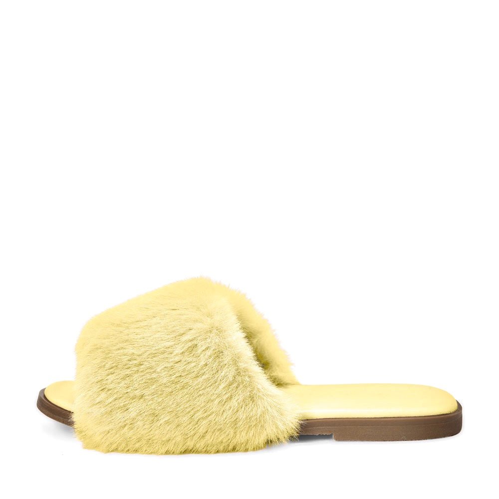 Rosalie Yellow Sandals Age of Innocence