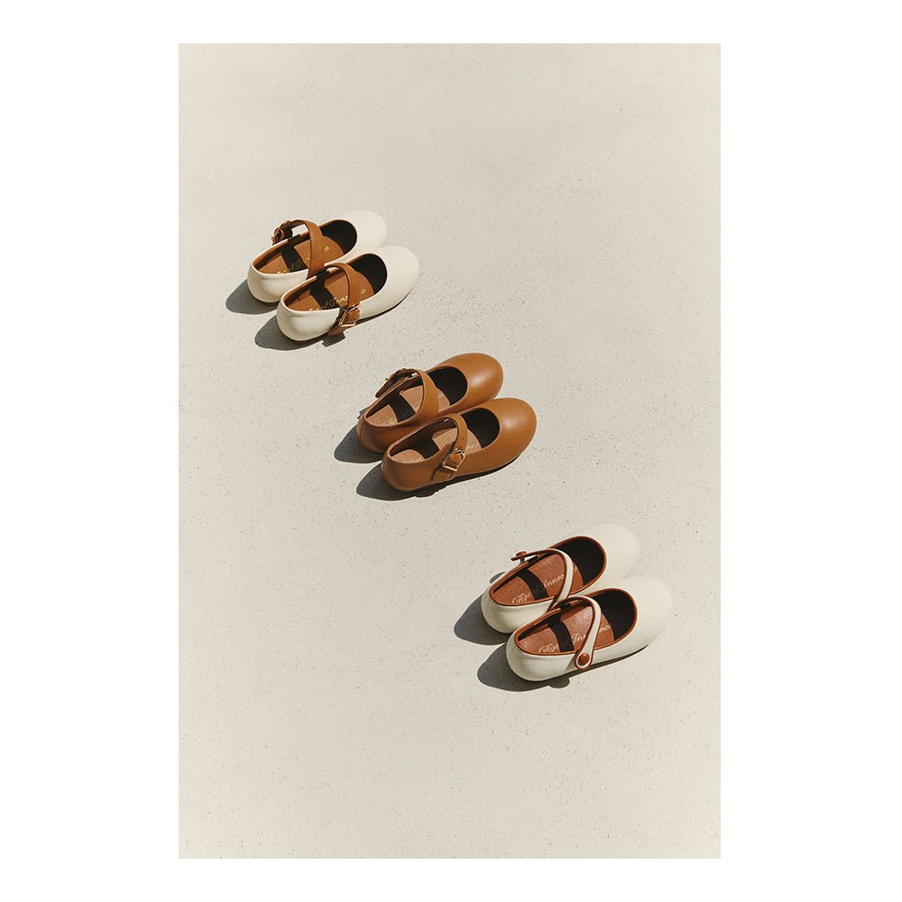 Ruby White/Camel Shoes Age of Innocence