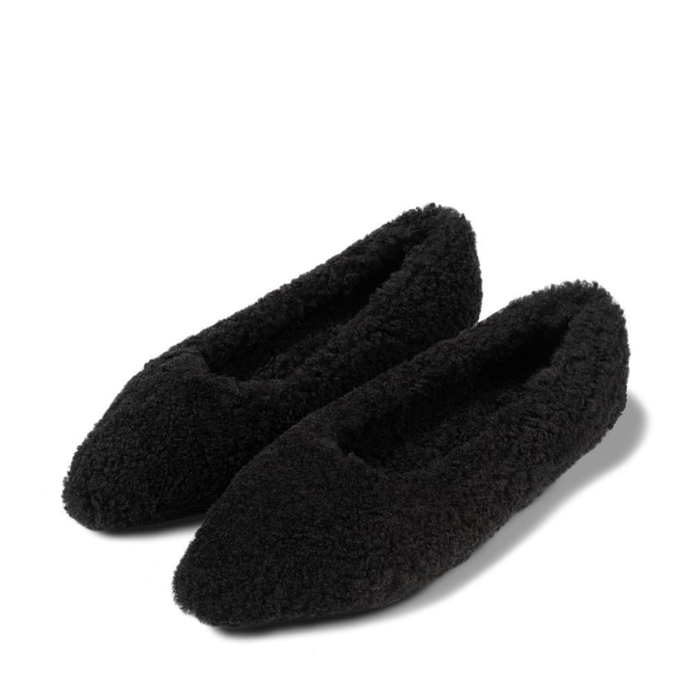 Zuri Black Shoes Age of Innocence Women