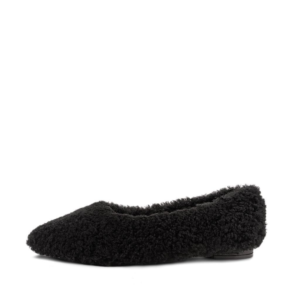 Zuri Black Shoes Age of Innocence Women